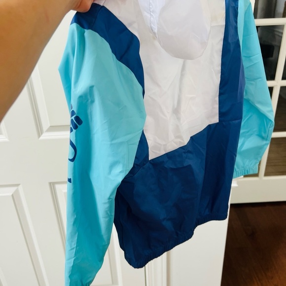 Columbia Two-Tone Blue and White Jacket - Picture 5 of 8